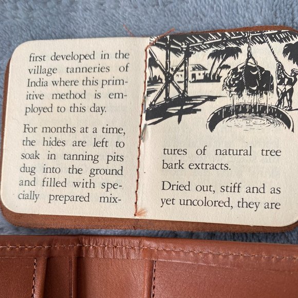 Vintage Coach Water Buffalo Hide Checkbook/credit card holder NWOT - Picture 3 of 5